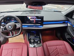 BMW 5 Series 530Li Premier M Sport Package - ფოტო 11