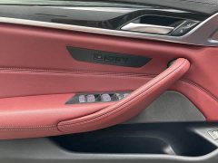 BMW 5 Series 525Li M Sport Package - ფოტო 4