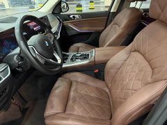 BMW X7 xDrive40i Premier Luxury Package - ფოტო 3