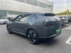 Volvo XC70 Plug-in Hybrid 2026 All-Wheel Drive Extended Range Ultra - ფოტო 7