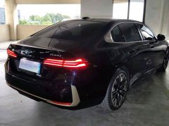 BMW 5 Series 530Li Luxury Edition Premium Package - ფოტო 11