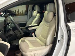 Toyota Grevias 2.5L Hybrid Prestige ULTRA Edition - ფოტო 10