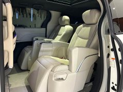 Toyota Grevias 2.5L Hybrid Prestige ULTRA Edition - ფოტო 16