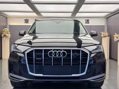 Audi Q7 2024 55 TFSI quattro S line Prestige - ფოტო 2