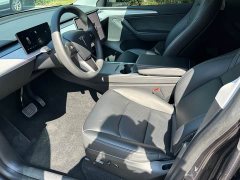 Tesla Model Y Rear-Wheel Drive - ფოტო 10