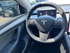 Tesla Model Y Rear-Wheel Drive - ფოტო 15