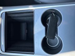 Tesla Model Y Rear-Wheel Drive - ფოტო 18