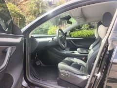 Tesla Model Y Rear-Wheel Drive - ფოტო 8