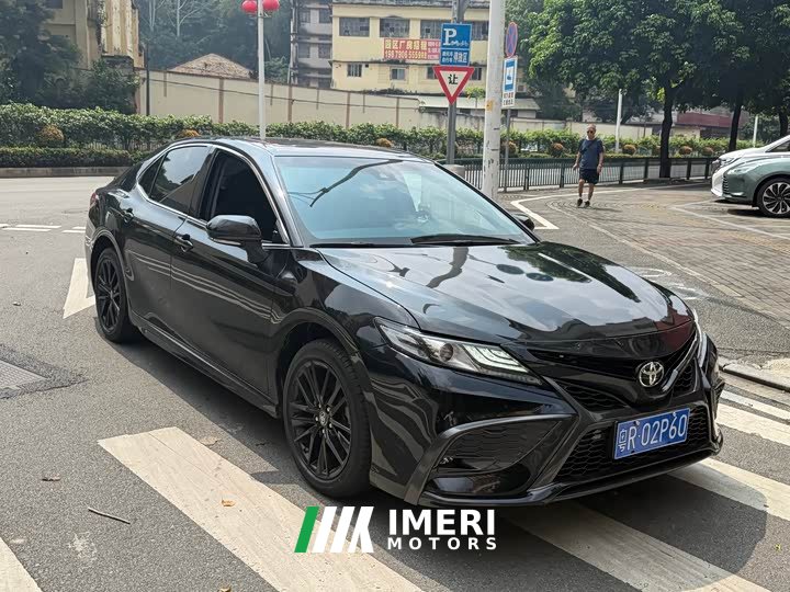 Toyota Camry 2.0S Sharp Luxury Edition