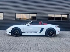Porsche 718 2023 Boxster Style Edition 2.0T - ფოტო 3
