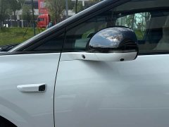 Li Auto i6 Two-Wheel Drive Standard - ფოტო 10