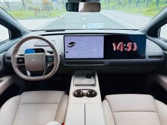 Li Auto i6 Two-Wheel Drive Standard - ფოტო 5