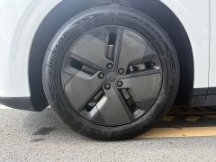 Li Auto i6 Two-Wheel Drive Standard - ფოტო 9