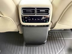 Li Auto L7 Ultra - ფოტო 14