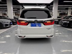 Honda Odyssey 2.0L e:HEV Luxury - ფოტო 14