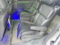 Honda Odyssey 2.0L e:HEV Luxury - ფოტო 8