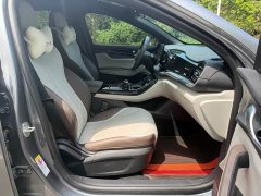 BYD Qin PLUS Glory Edition DM-i 55KM Leading - ფოტო 14