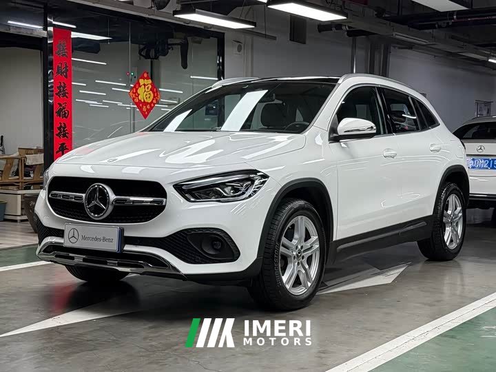 Mercedes-Benz GLA 2023 GLA 200 - ავტომობილი ჩინეთიდან