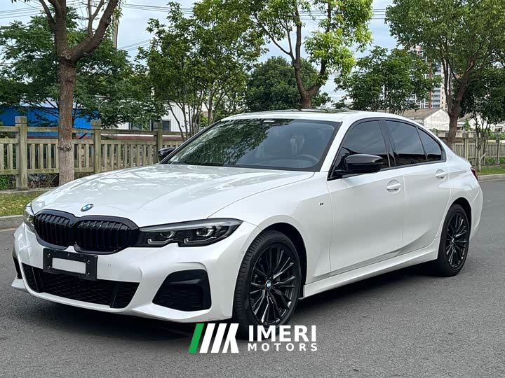 BMW 3 Series 330i M Sport Night Edition Package