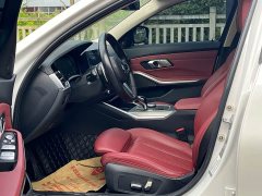 BMW 3 Series 330i M Sport Night Edition Package - ფოტო 11