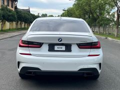 BMW 3 Series 330i M Sport Night Edition Package - ფოტო 4