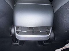 Tesla Model Y 2022 Facelift Rear-Wheel Drive - ფოტო 13