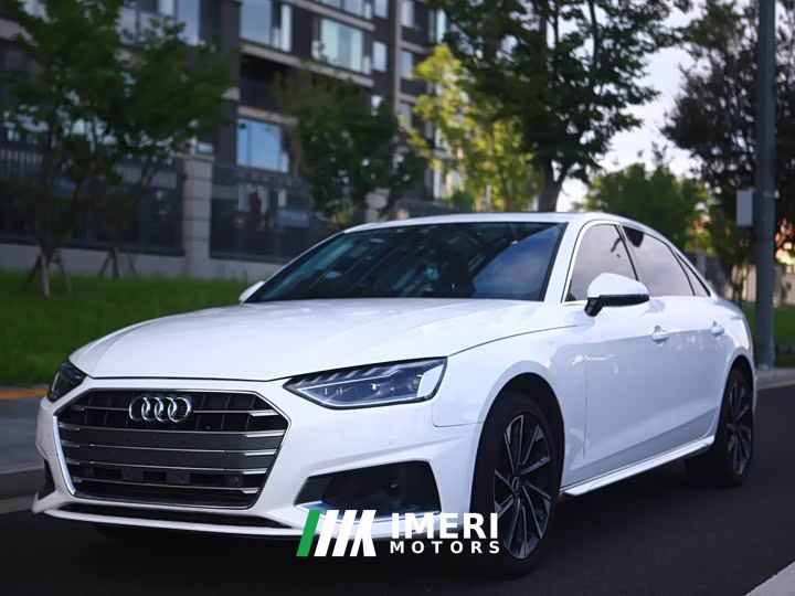 Audi A4L 40 TFSI Fashion Elegant