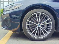 BMW 5 Series 530Li Premier M Sport Package - ფოტო 6