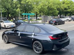 BMW 3 Series 325Li M Sport Night Edition Package - ფოტო 18