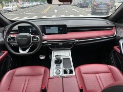 Jetour Jietu X70 PRO 1.5T DCT Peanut Edition 5-Seater - ფოტო 9