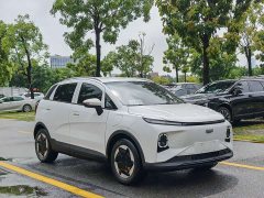 Geely Geometry E Firefly 401km Fluorescent - ფოტო 3