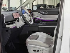 Voyah Lantu Dreamchaser 2025 PHEV AWD Luxury Kunpeng Edition - ფოტო 6