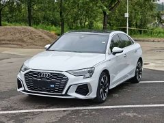 Audi A3 A3L Limousine 35 TFSI Fashion Sport - ფოტო 1