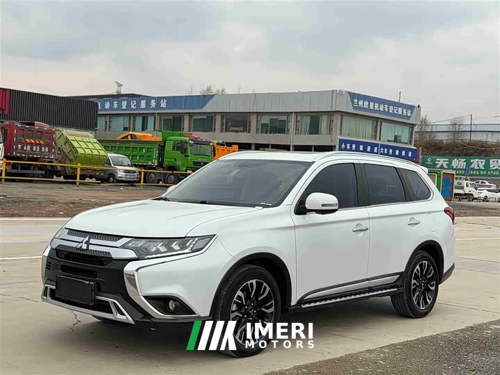Mitsubishi Outlander 2020 2.4L AWD Enjoy Edition 7-Seater - ავტომობილი ჩინეთიდან