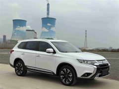 Mitsubishi Outlander 2020 2.4L AWD Enjoy Edition 7-Seater - ფოტო 3