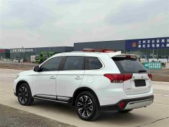 Mitsubishi Outlander 2020 2.4L AWD Enjoy Edition 7-Seater - ფოტო 6