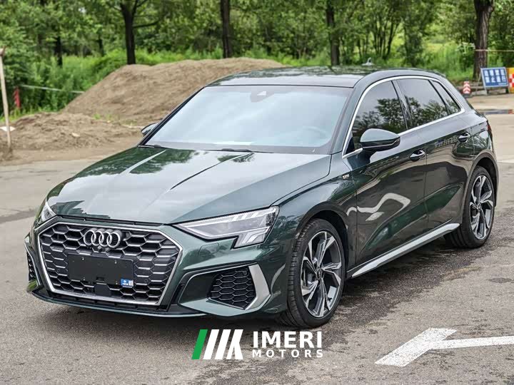 Audi A3 2023 Sportback 35 TFSI Fashion Sport - ავტომობილი ჩინეთიდან