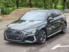 Audi A3 2023 Sportback 35 TFSI Fashion Sport - ფოტო 1