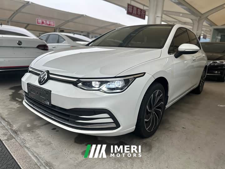 Volkswagen Golf Facelift 280TSI DSG Pro - ავტომობილი ჩინეთიდან