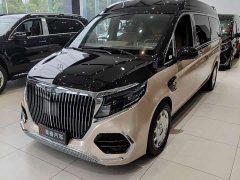 Mercedes-Benz Vito 2024 2.0T Business Edition 7-Seater - ფოტო 1