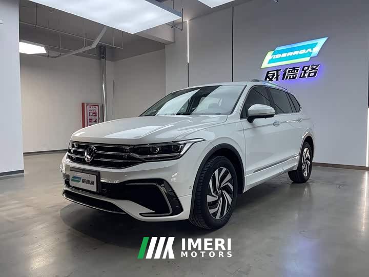 Volkswagen Tiguan L Outstanding Edition 330TSI Automatic Two-Wheel Drive R-Line Dragon Shine Version