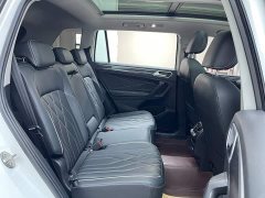 Volkswagen Tiguan L Outstanding Edition 330TSI Automatic Two-Wheel Drive R-Line Dragon Shine Version - ფოტო 14