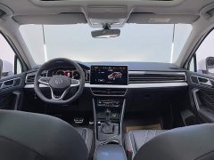 Volkswagen Tiguan L Outstanding Edition 330TSI Automatic Two-Wheel Drive R-Line Dragon Shine Version - ფოტო 19
