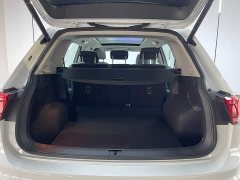 Volkswagen Tiguan L Outstanding Edition 330TSI Automatic Two-Wheel Drive R-Line Dragon Shine Version - ფოტო 8