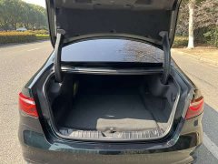 Jaguar XFL 2.0T P250 Two-Wheel Drive Premium Luxury Edition - ფოტო 12
