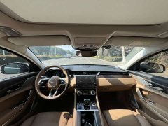 Jaguar XFL 2.0T P250 Two-Wheel Drive Premium Luxury Edition - ფოტო 5