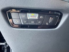 BMW 3 Series 320Li M Sport Package - ფოტო 9