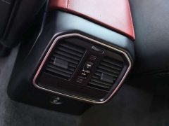 Porsche 2022 Macan 2.0T - ფოტო 12
