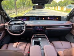 Lincoln Navigator 3.5T Presidential Edition - ფოტო 10