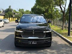 Lincoln Navigator 3.5T Presidential Edition - ფოტო 2